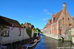 St. Jans-Hospital und Anlegestelle