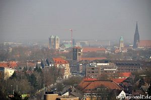 Blick auf Mnster. Kirchtrme von links nach Rechts = St. Paulus Dom, St. Antonius, St. Martini, St. Lamberti